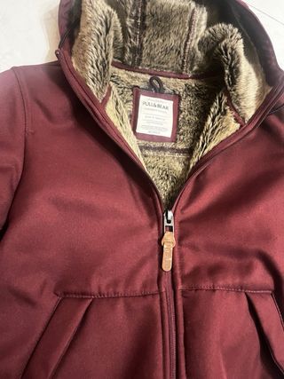 Giubbino Pull&Bear con cappuccio rosso taglia M