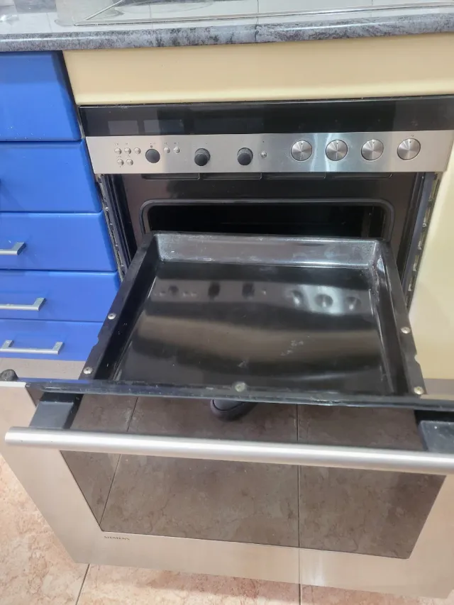 Horno y vitrocerámica Siemens