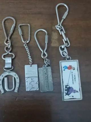 Set 4 portachiavi vintage