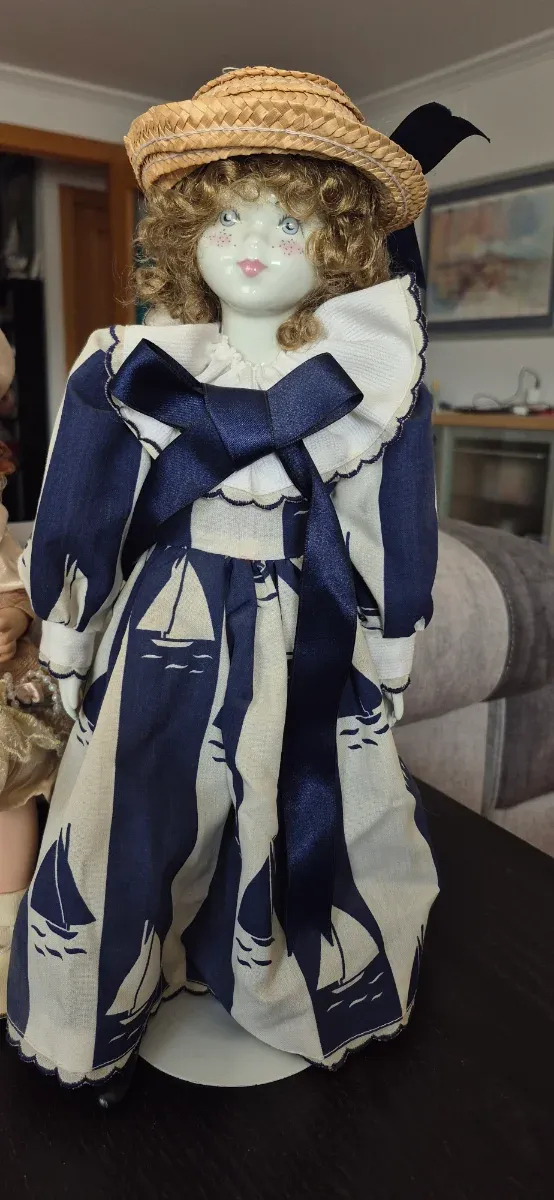 3 Muñecas de Porcelana