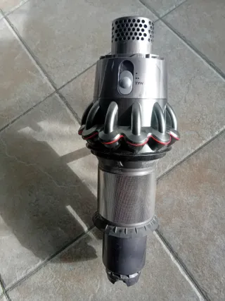 Dyson aspirapolvere v11