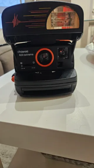 Polaroid 600 extreme Cámara Instantánea