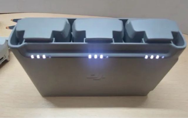 Dron DJI Mini 2 Fly more