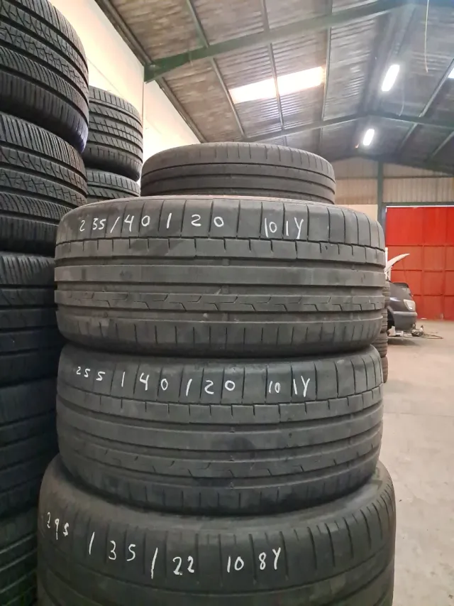 Neumáticos 255/40/20