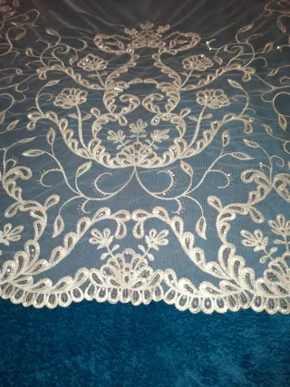 Manteletas plata bordadas nuevas