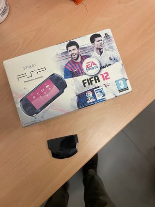 Caja PSP Street FIFA 12 Edición Especial