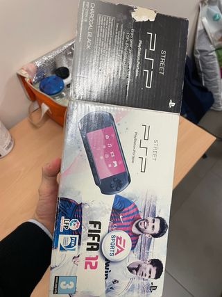 Caja PSP Street FIFA 12 Edición Especial