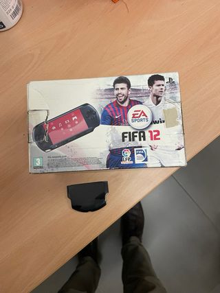 Caja PSP Street FIFA 12 Edición Especial