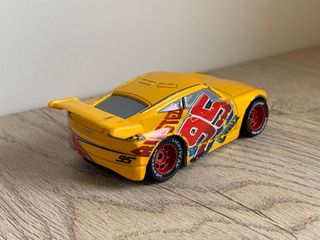 Coche de juguete Cars Rayo McQueen