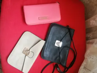 Lote bisutería mochila billeteros