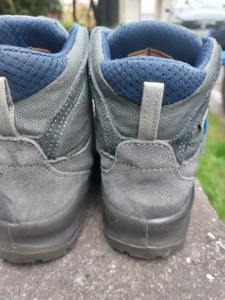 Scarponi trekking Aku bambino taglia 35