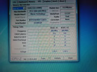 Packard Bell Portátil con Cargador