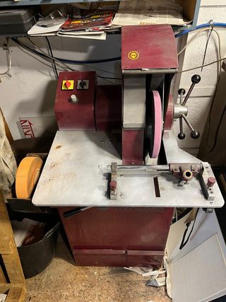 Máquina Afiladora Cuchillos y Tijeras