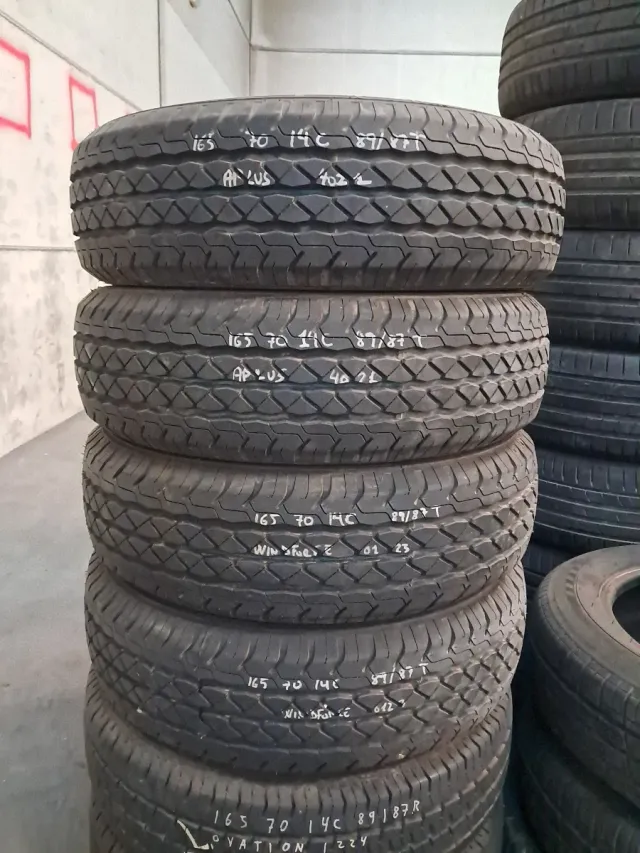 Neumáticos 165/70/14C