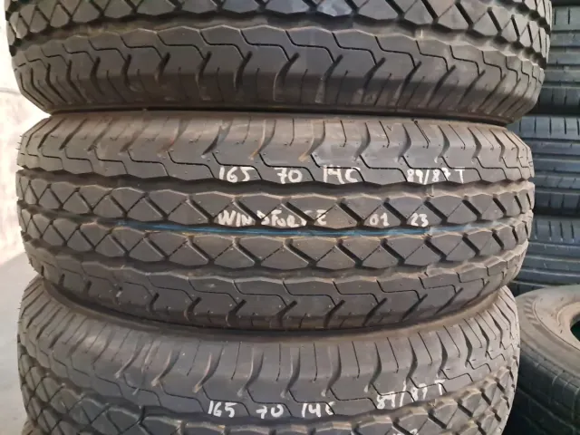 Neumáticos 165/70/14C