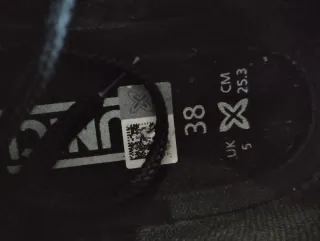 ✅Zapatillas Munich Plata y Negro