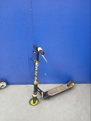 patinete oxelo negro amarillo