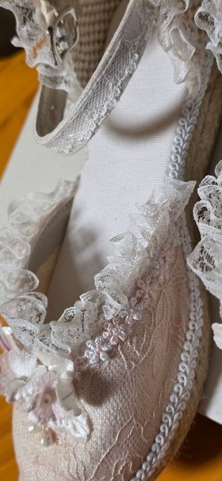 Zapatillas Esparto con Encaje y FloresN35