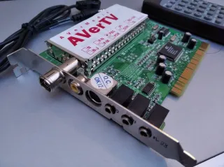 Tarjeta TV AVerMedia AVerTV PC