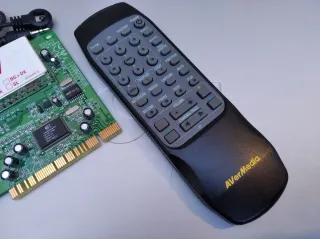 Tarjeta TV AVerMedia AVerTV PC