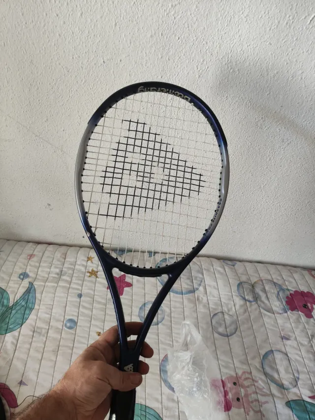 Raqueta Boomerang Mirage con funda y pelotas