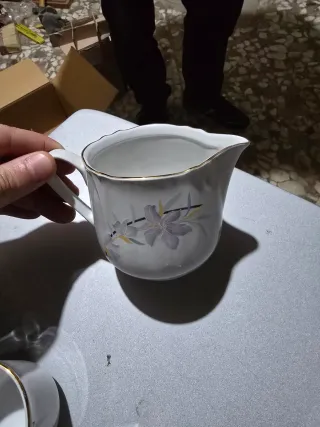 Servizio da tè in porcellana