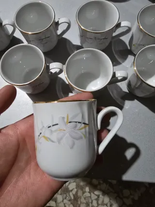 Servizio da tè in porcellana