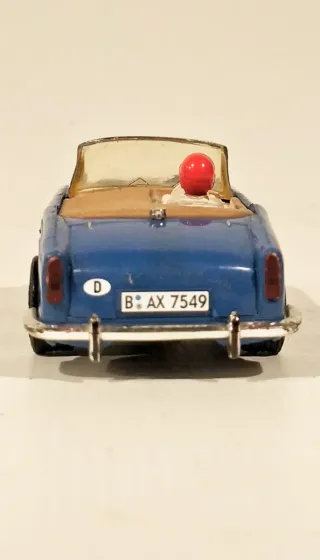 Triumph TR4 Scalextric C84