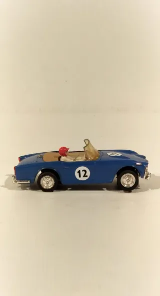 Triumph TR4 Scalextric C84