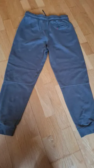 Pantalón chándal niño Talla L (12/13 años)