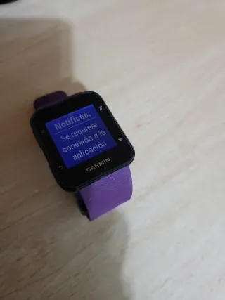 Garmin Forerunner 35 Morado