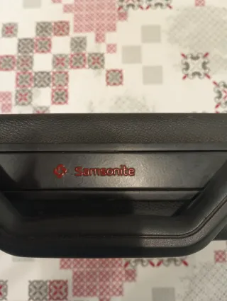 Maletín ejecutivo Samsonite con llave