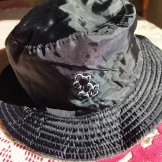 Cappello bucket nero con topolino cm 58