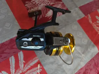 Carrete pesca Daiwa BG90