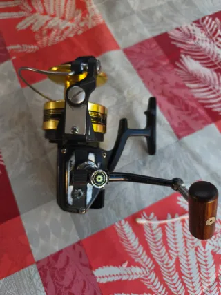 Carrete pesca Daiwa BG90