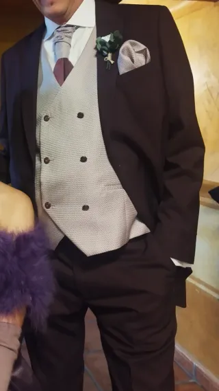 Traje de Novio/Padrino Morado