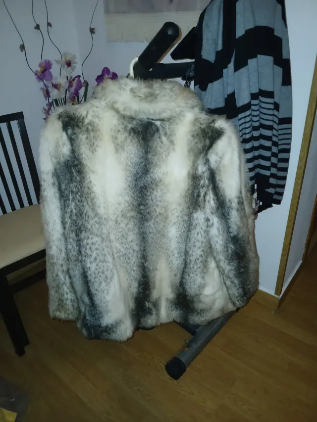 Chaquetón de pelo calentito talla única