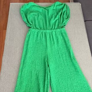 Mono de Zara niña verde