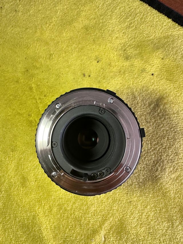 Obiettivo Minolta 35-70mm f/3.5-4.8 MD