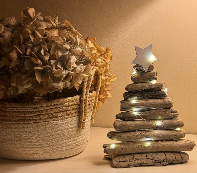 Adornos Navideños con palos de la playa!!