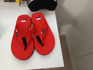 Chanclas Fila Rojas Nuevas