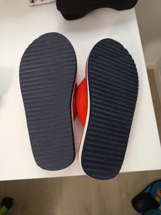 Chanclas Fila Rojas Nuevas