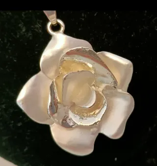 Colgante Flor plateado