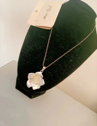 Colgante Flor plateado