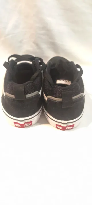 Zapatillas Vans Talla 37 Negras y Grises