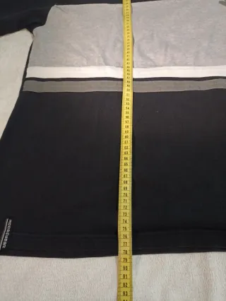 Camiseta Rocawear Manga Larga Negra y Gris