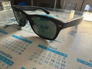 Gafas de sol Ray-Ban negras