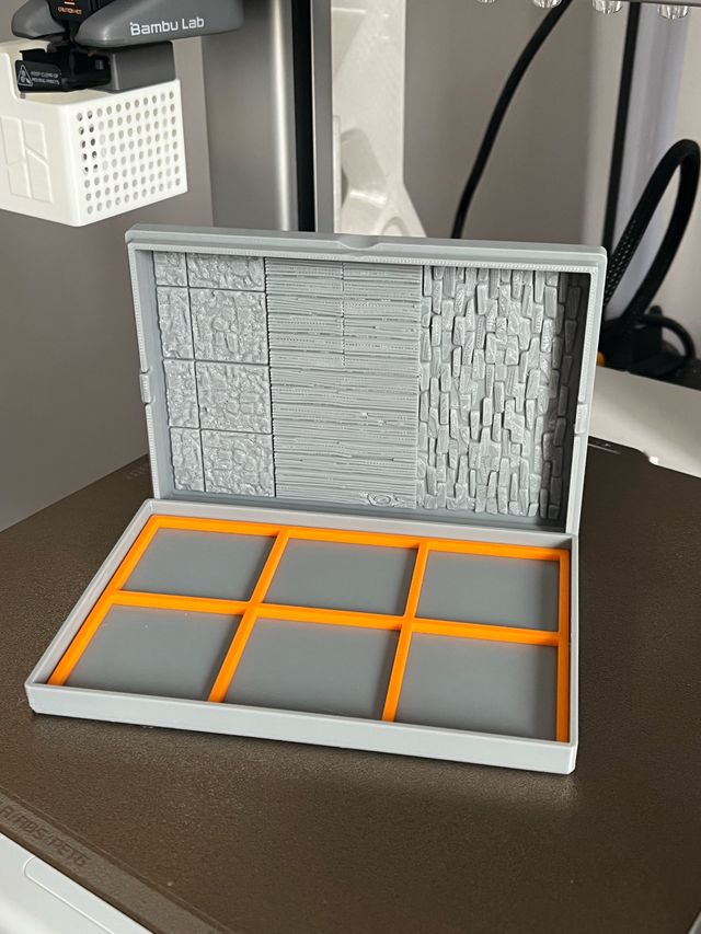 Paleta húmeda y pincel seco