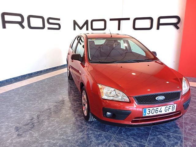 FORD FOCUS 1.6i / 100CV / 2008