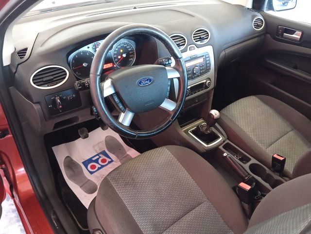 FORD FOCUS 1.6i / 100CV / 2008